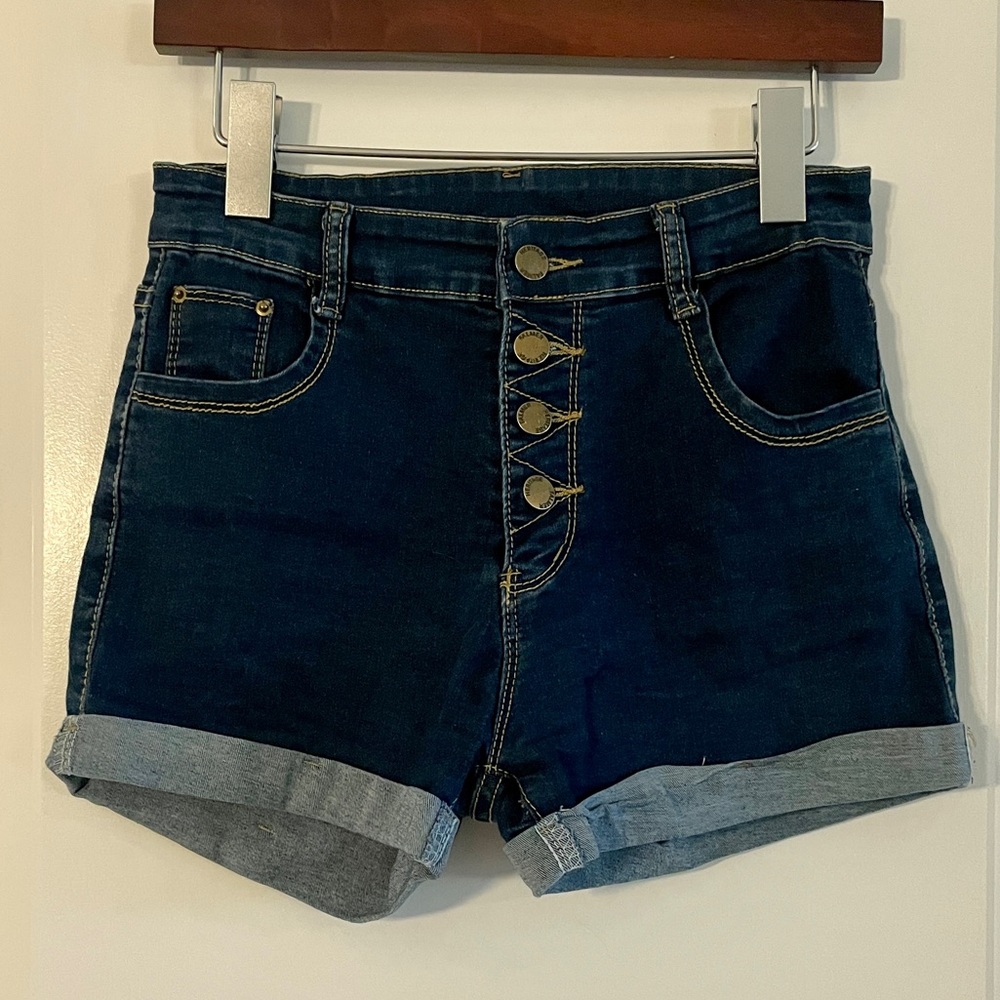 High-waisted small Jean shorts